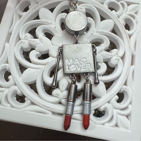 MAC Cosmetics Lipstick Shadow Blush Dangly Metal Key Chain MAC Lover - Picture 8 of 8
